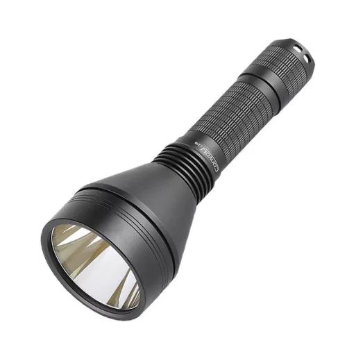 Convoy L21B flashlight with F45R LED, 2760 lumens of output and an approximate 1360 m beam distance, with 4000 K light.