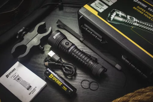 SPERAS EST PLUS V3: 3000-Lumen Rechargeable Tactical Flashlight for Law Enforcement